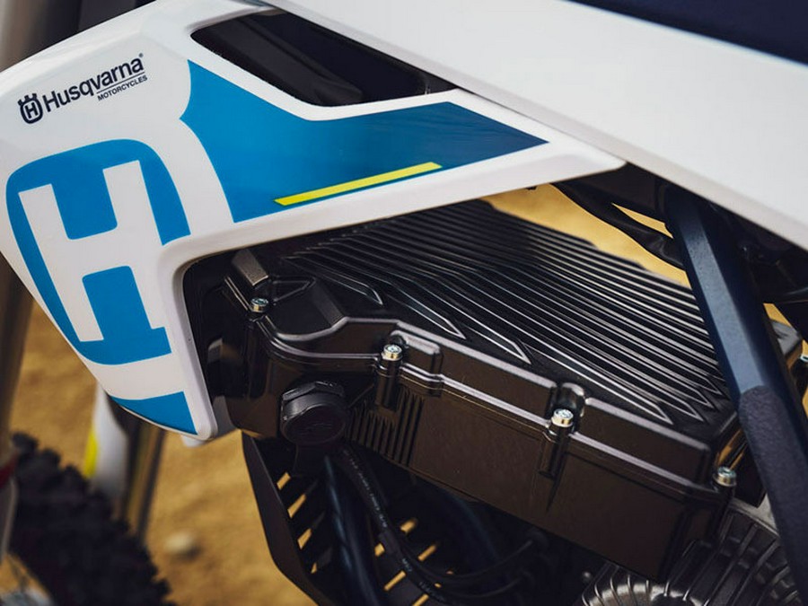 2024 Husqvarna Motorcycles EE 5