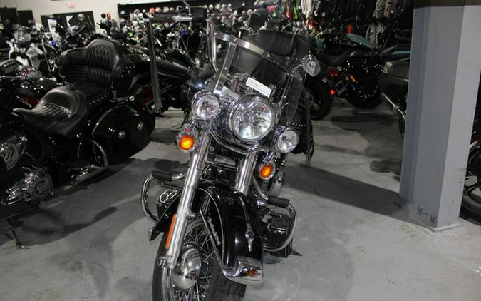 2015 Harley-Davidson FLSTC - Heritage Softail Classic Heritage Softail Classic