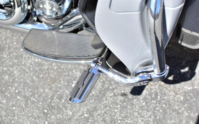 2024 Harley-Davidson Tri Glide Ultra Billiard Gray