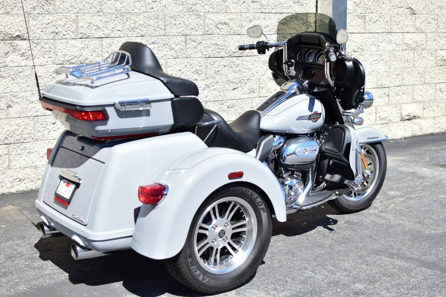 2024 Harley-Davidson Tri Glide Ultra Billiard Gray