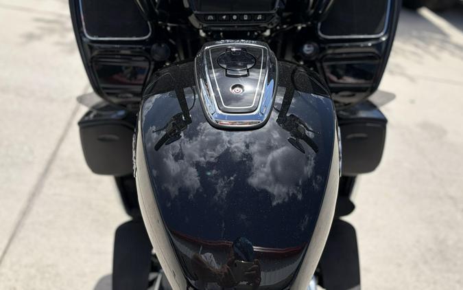 2023 Indian Motorcycle PURSUIT LIMITED PREM BLACK METALLIC 49ST