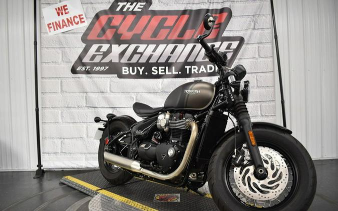2023 Triumph Bonneville Bobber Jet Black