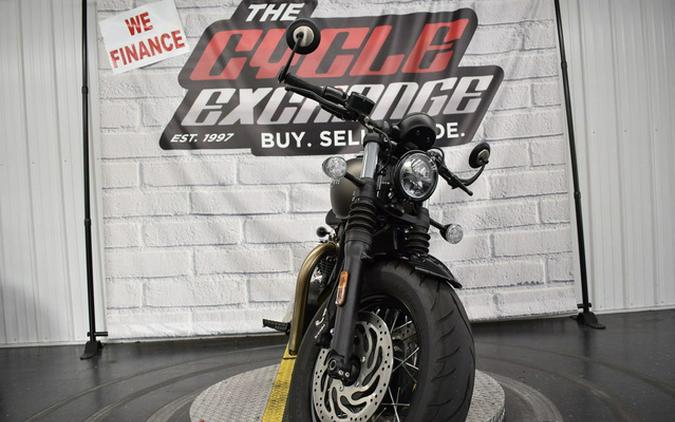 2023 Triumph Bonneville Bobber Jet Black