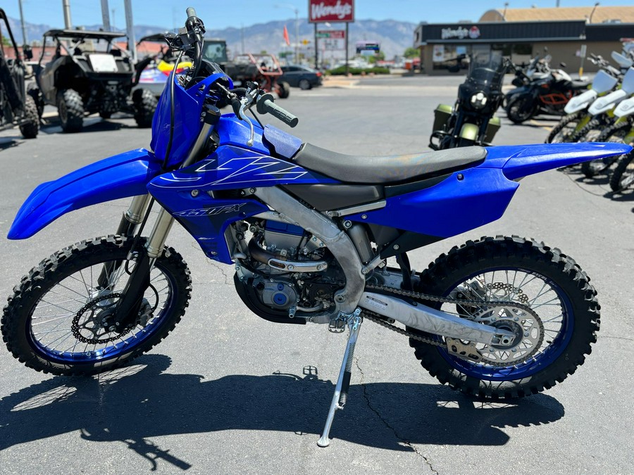 2022 Yamaha YZ450FX **ONLY 25 HOURS**