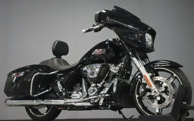 2024 Harley-Davidson Street Glide