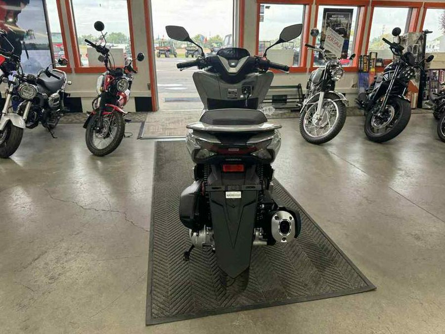 2025 Honda® PCX