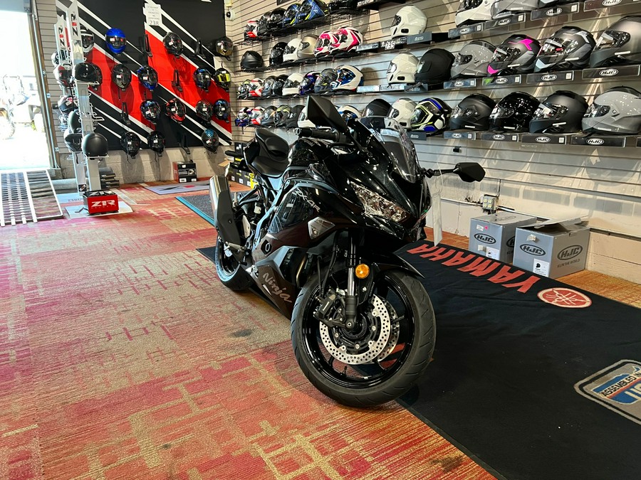 2025 Kawasaki Ninja ZX-4R ABS