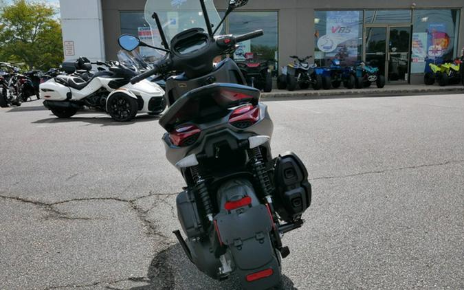 2027 PIAGGIO BV 400 25th anniversary
