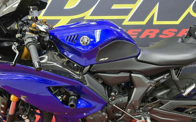 2025 Yamaha YZF R7