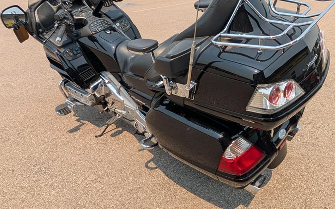 2006 Honda Gold Wing® Audio / Comfort / Navi