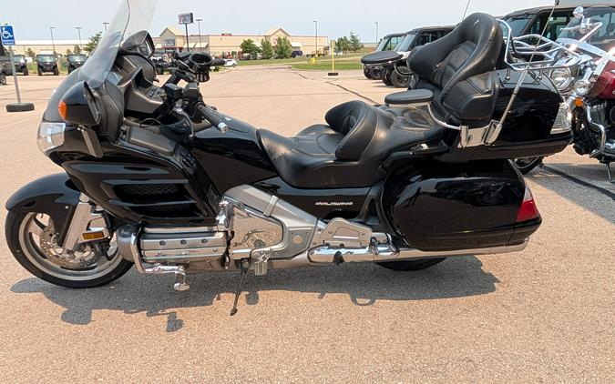 2006 Honda Gold Wing® Audio / Comfort / Navi