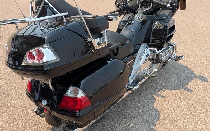 2006 Honda Gold Wing® Audio / Comfort / Navi