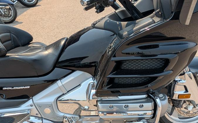 2006 Honda Gold Wing® Audio / Comfort / Navi