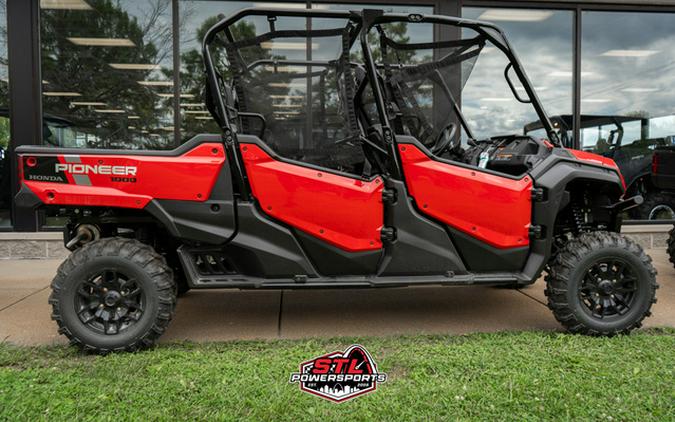2025 Honda Pioneer 1000-6 Crew Deluxe