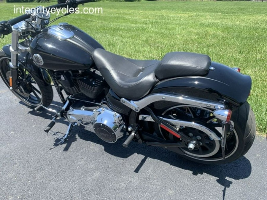 2015 Harley-Davidson® FXSB - Softail® Breakout®