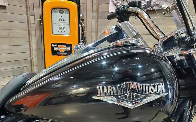 2017 Harley-Davidson® FLHR - Road King®