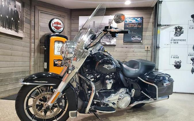 2017 Harley-Davidson® FLHR - Road King®