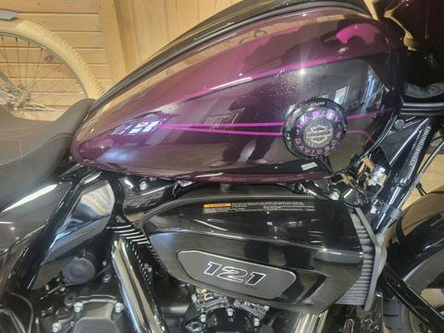 2025 Harley-Davidson CVO™ Street Glide®