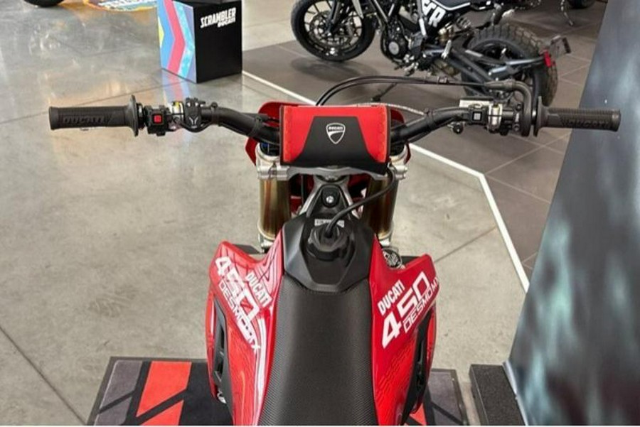2026 Ducati Desmo450 MX