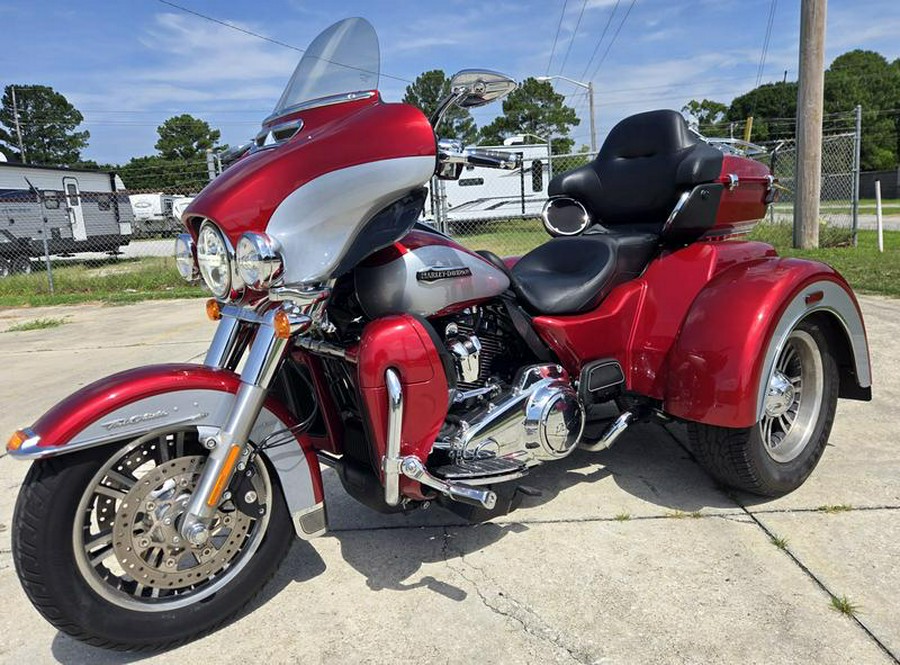 2019 Harley-Davidson® FLHTCUTG - Tri Glide® Ultra