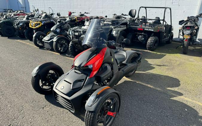 2019 Can-Am RYKER 900 ACE