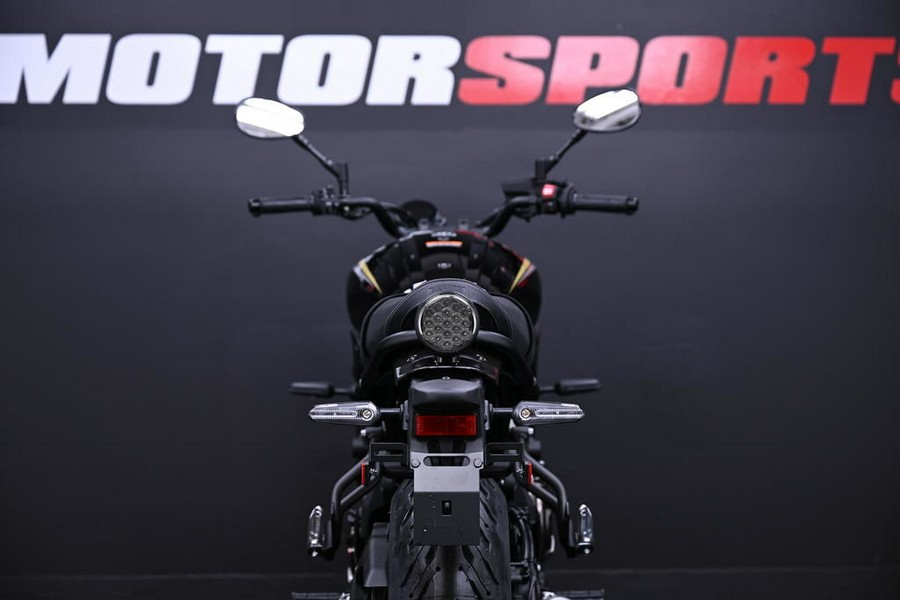 2025 Yamaha XSR700