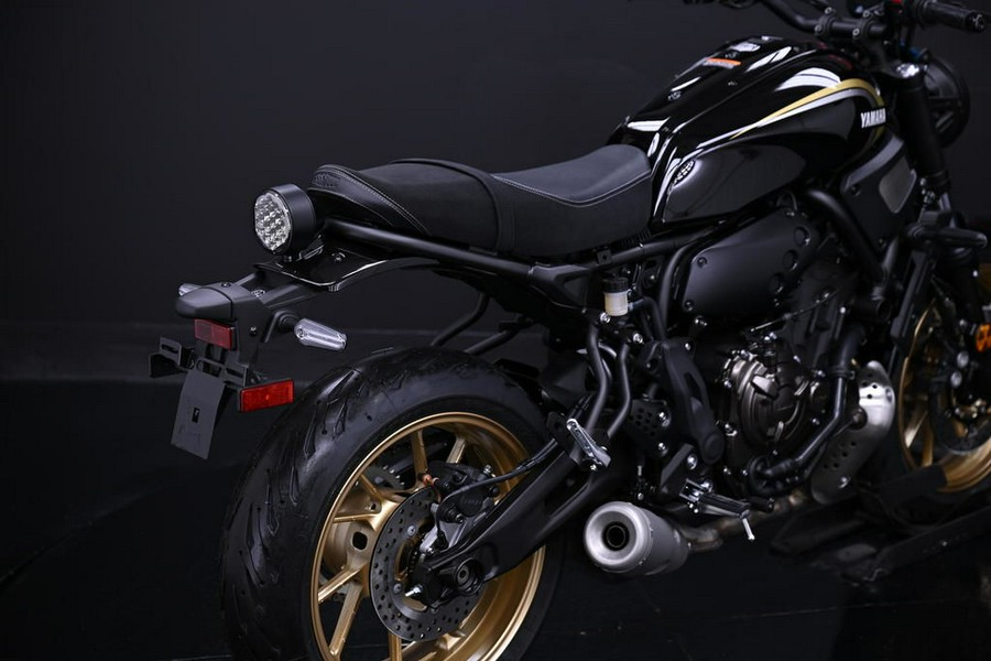 2025 Yamaha XSR700