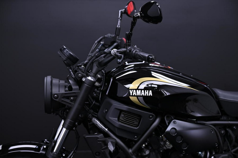 2025 Yamaha XSR700