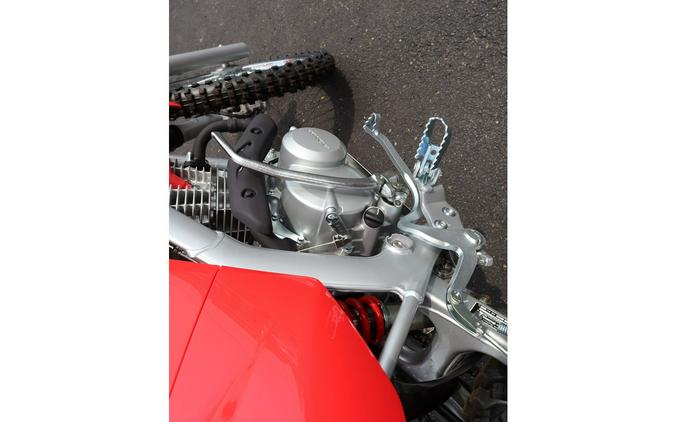 2025 CRF125F - Honda