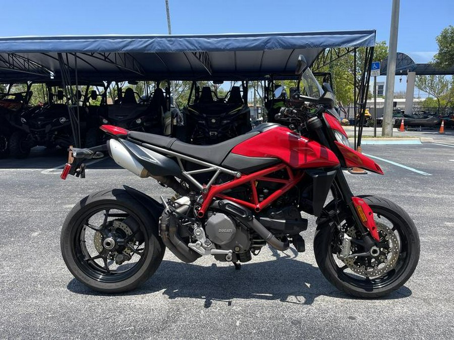 2022 Ducati Hypermotard 950 Ducati Red