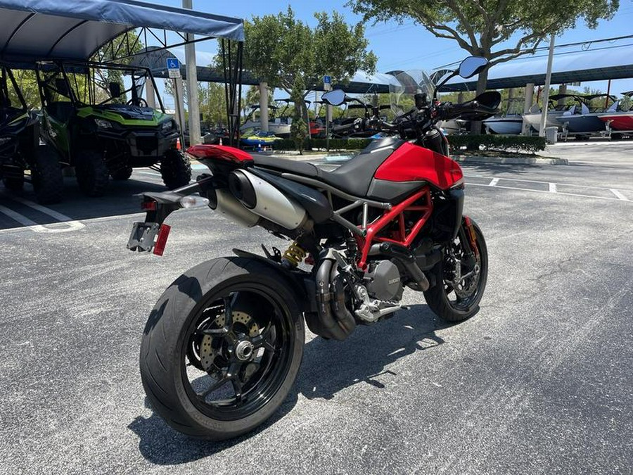 2022 Ducati Hypermotard 950 Ducati Red