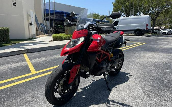 2022 Ducati Hypermotard 950 Ducati Red