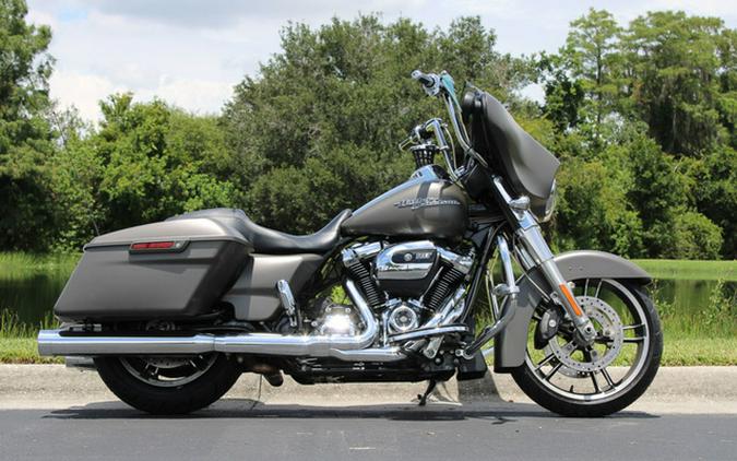 2018 Harley-Davidson FLHX - Street Glide