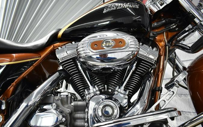 2008 Harley-Davidson Touring Road King SE CVO