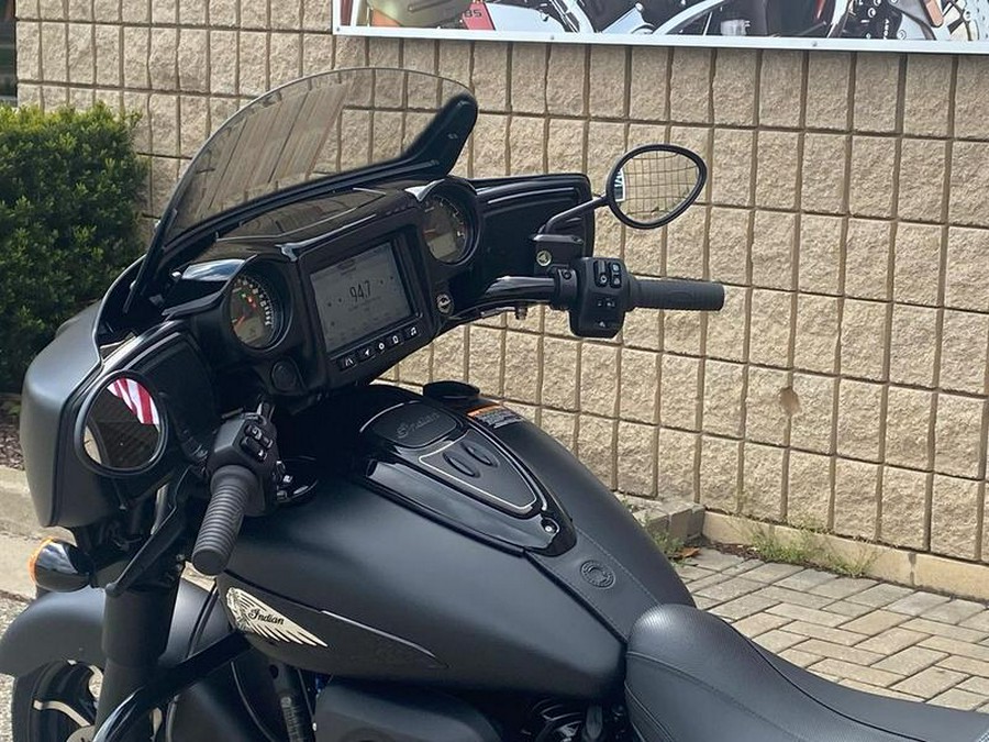 2025 Indian Motorcycle® Chieftain® Dark Horse® w/PowerBand Audio Black Smoke
