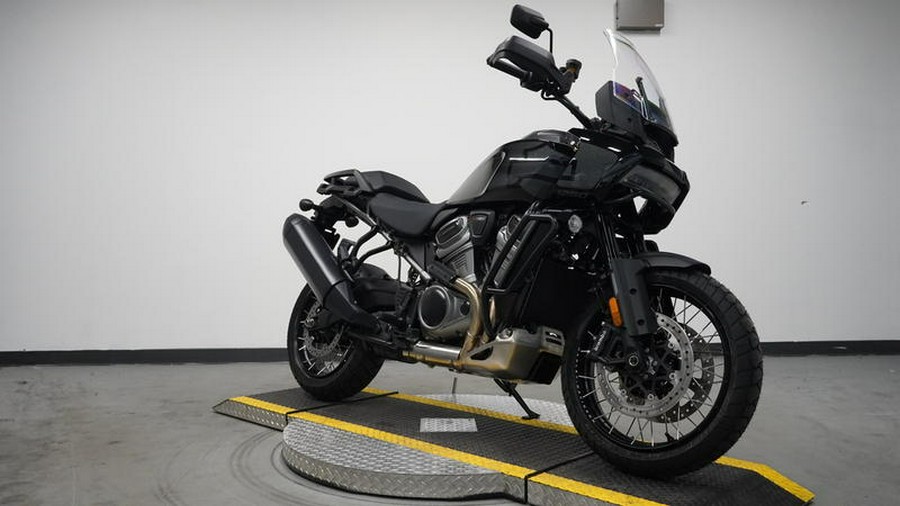 2025 Harley-Davidson® RA1250S - Pan America® 1250 Special