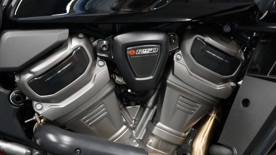 2025 Harley-Davidson® RA1250S - Pan America® 1250 Special