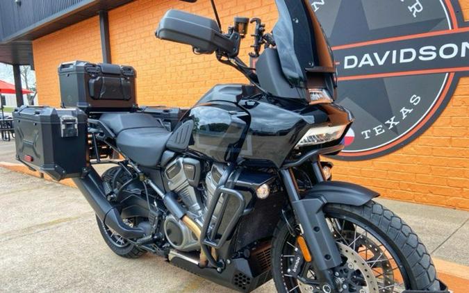 2023 Harley-Davidson® RA1250S - Pan America™ 1250 Special