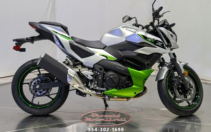 2024 Kawasaki Z7 Hybrid ABS