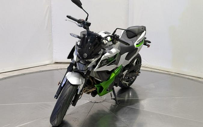 2024 Kawasaki Z7 Hybrid ABS