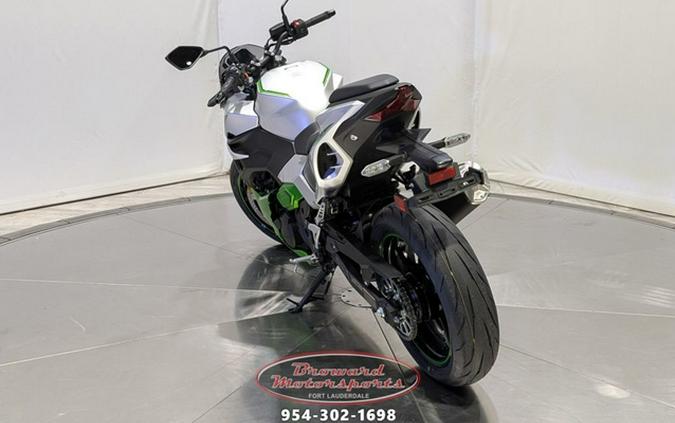 2024 Kawasaki Z7 Hybrid ABS