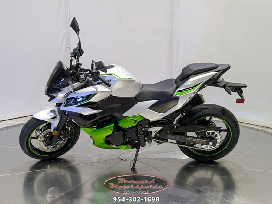 2024 Kawasaki Z7 Hybrid ABS