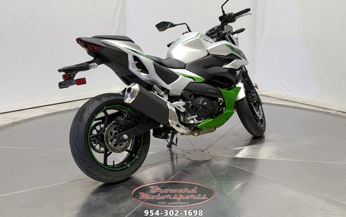 2024 Kawasaki Z7 Hybrid ABS