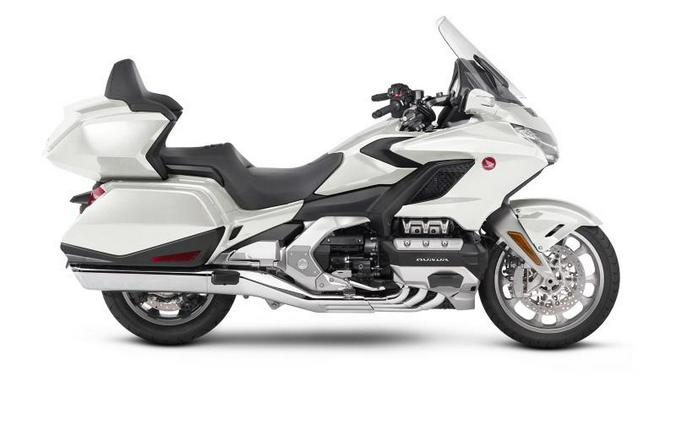 2018 Honda® Gold Wing Tour Automatic DCT Pearl White