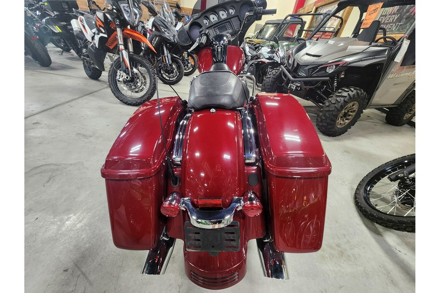 2020 Harley-Davidson® STREET GLIDE