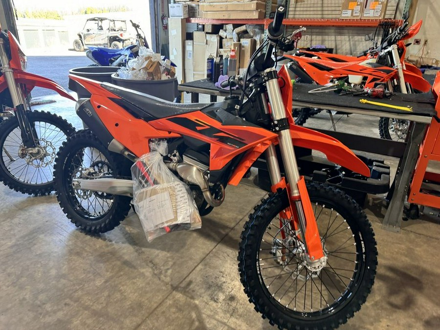 2025 KTM 250 SX-F