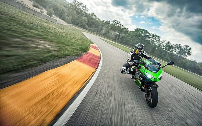 2020 Kawasaki Ninja 400 ABS KRT Edition