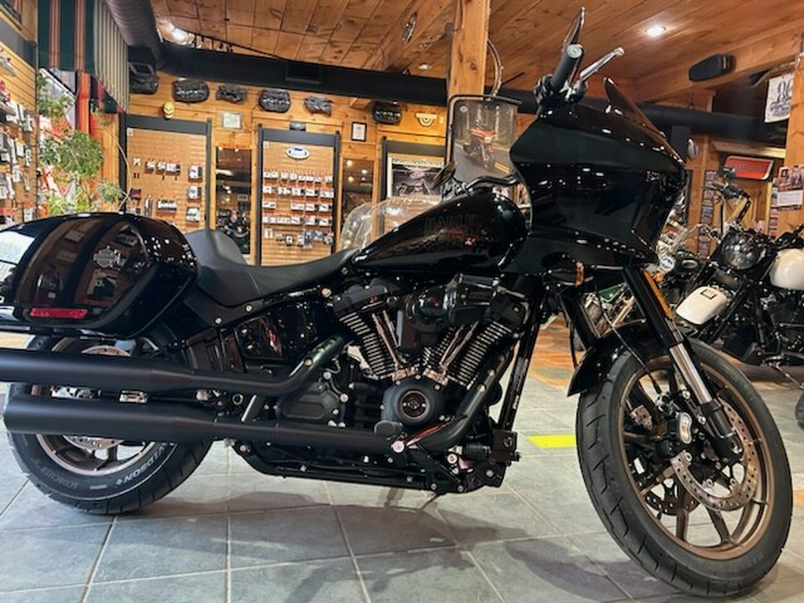 2024 Harley-Davidson Low Rider ST Vivid Black w/Cast Wheels