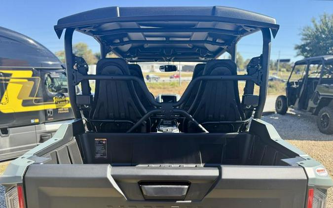 2026 Yamaha Wolverine Rmax4 1000 Xt-R