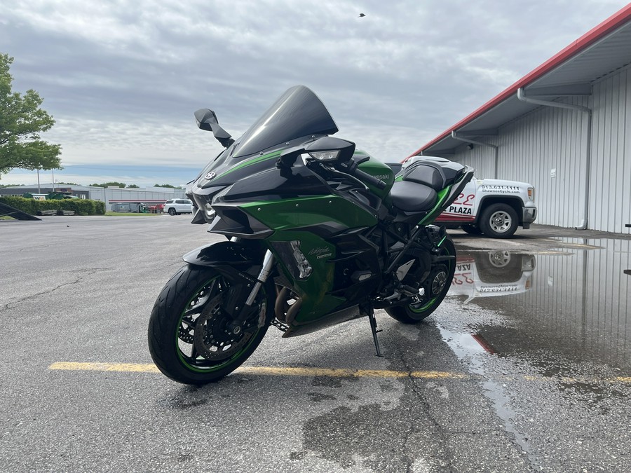 2020 Kawasaki Ninja® H2™ SX SE+